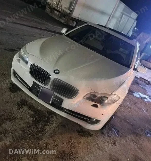 سيارة بي إم دبليو BMW 523 موديل 2011