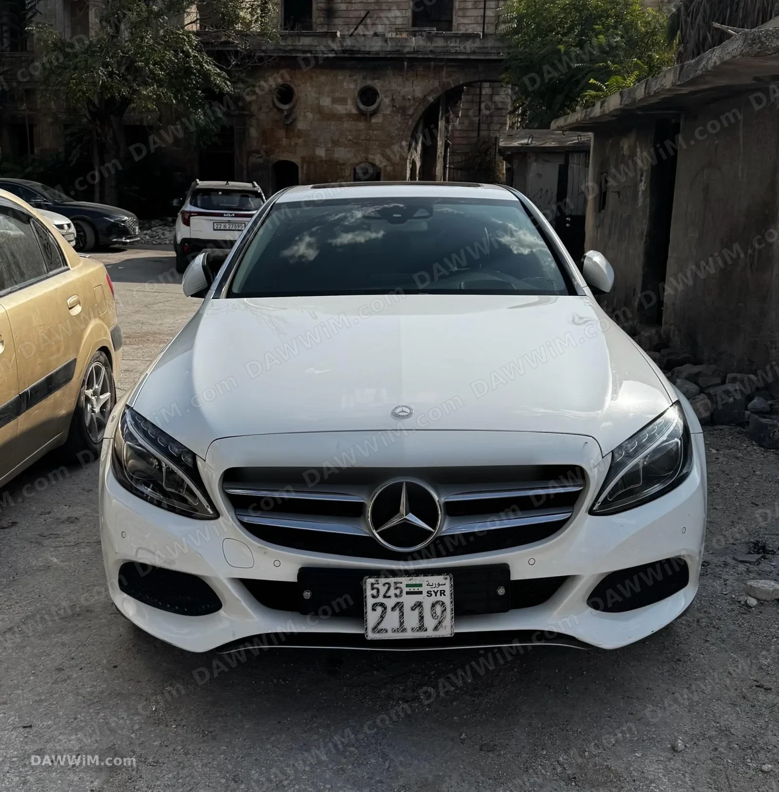 مرسيدس بينز C 220 موديل 2016 للبيع