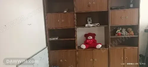 كومادينة تلفزيون خشب زان