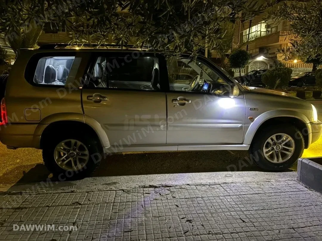 سوزوكي XL7 موديل 2006