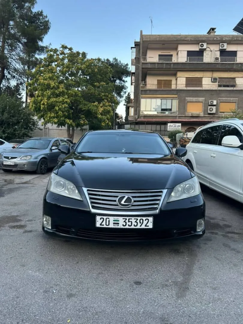 BMW 528i موديل 2011 للبيع في دمشق