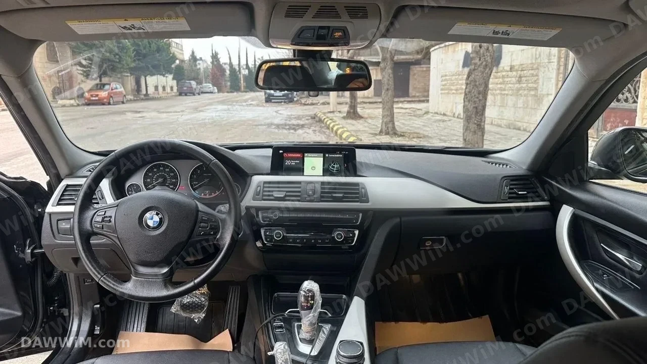 سيارة بي إم دبليو 320 موديل 2018