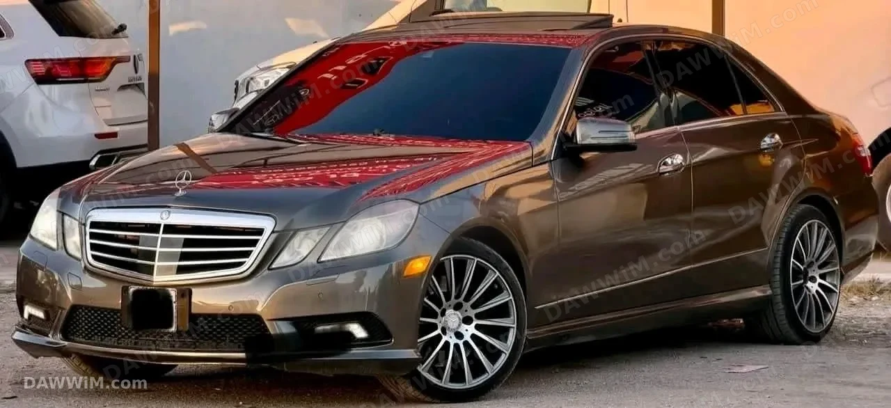 مرسيدس بنز E550 موديل 2011