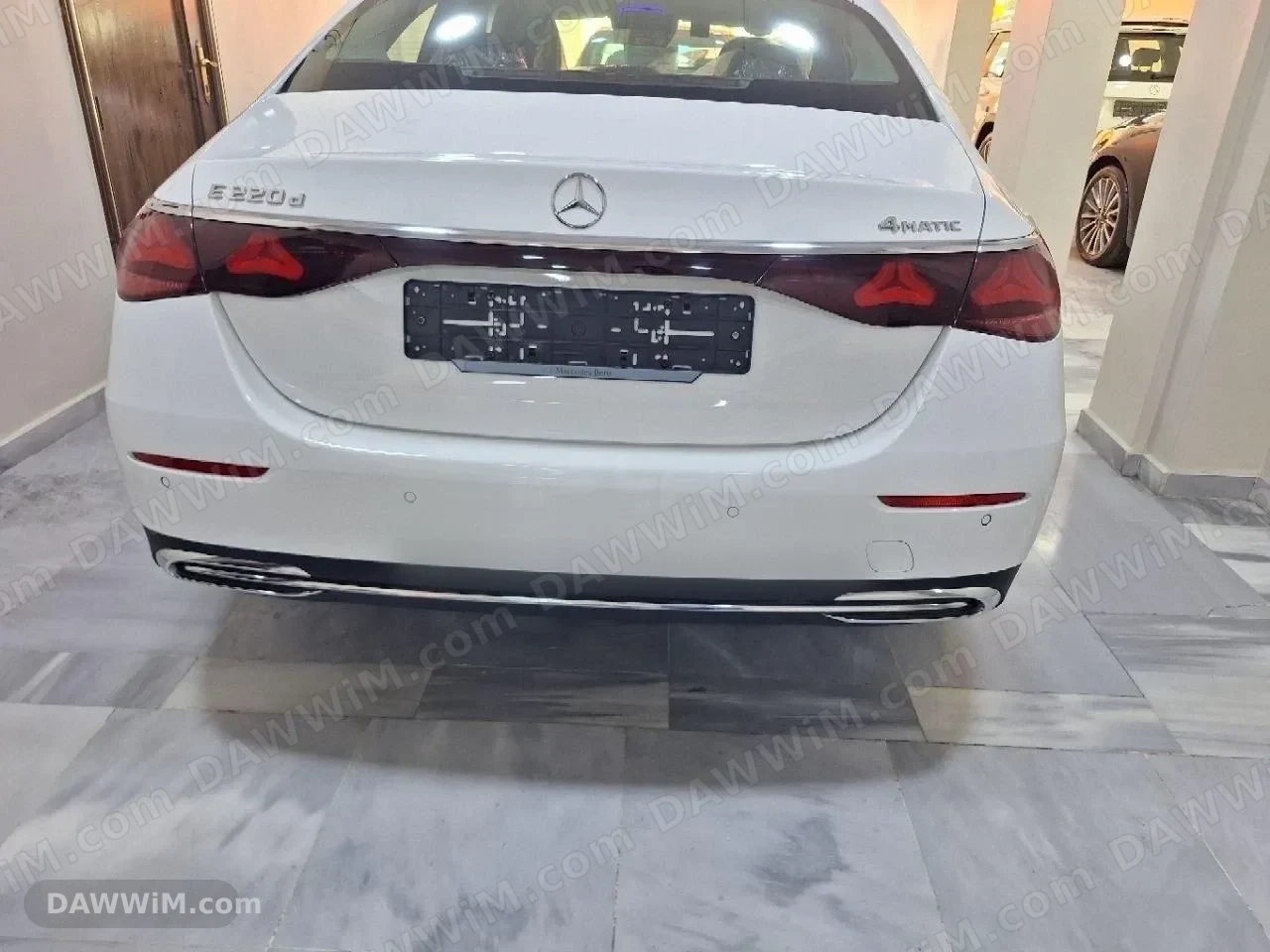 مرسيدس بنز E220 موديل 2024 جديدة للبيع