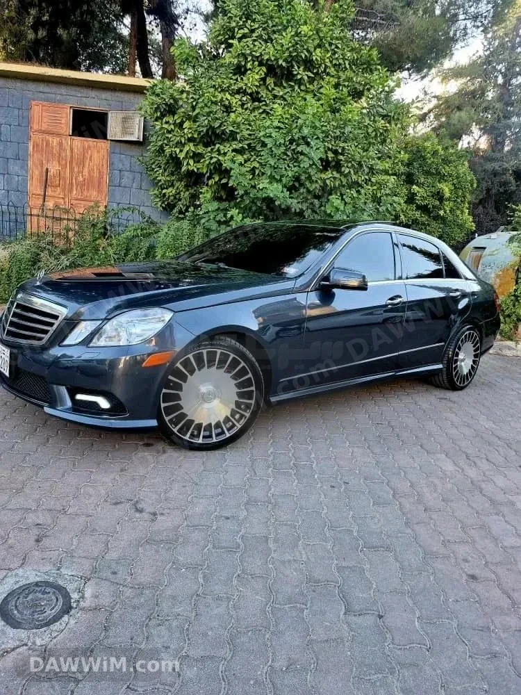 مرسيدس E500 موديل 2011