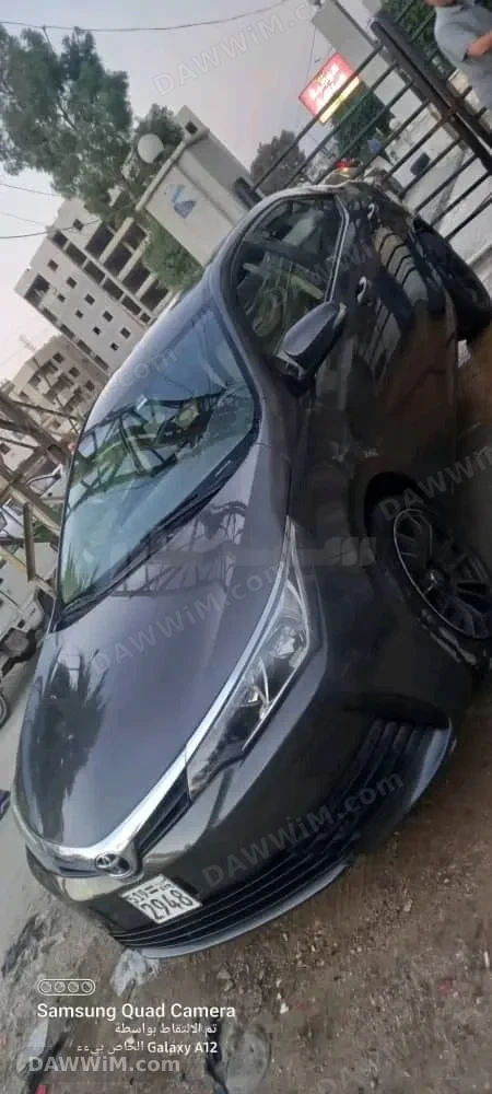 تويوتا كورولا 2019 للبيع