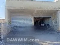 محلات للبيع مع سطح ودرج في خان أرنبة - القنيطرة