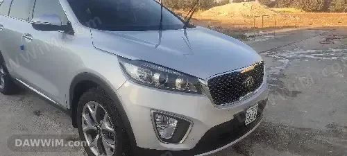 كيا سورينتو 2017 ديزل وارد كوري بحالة جيدة