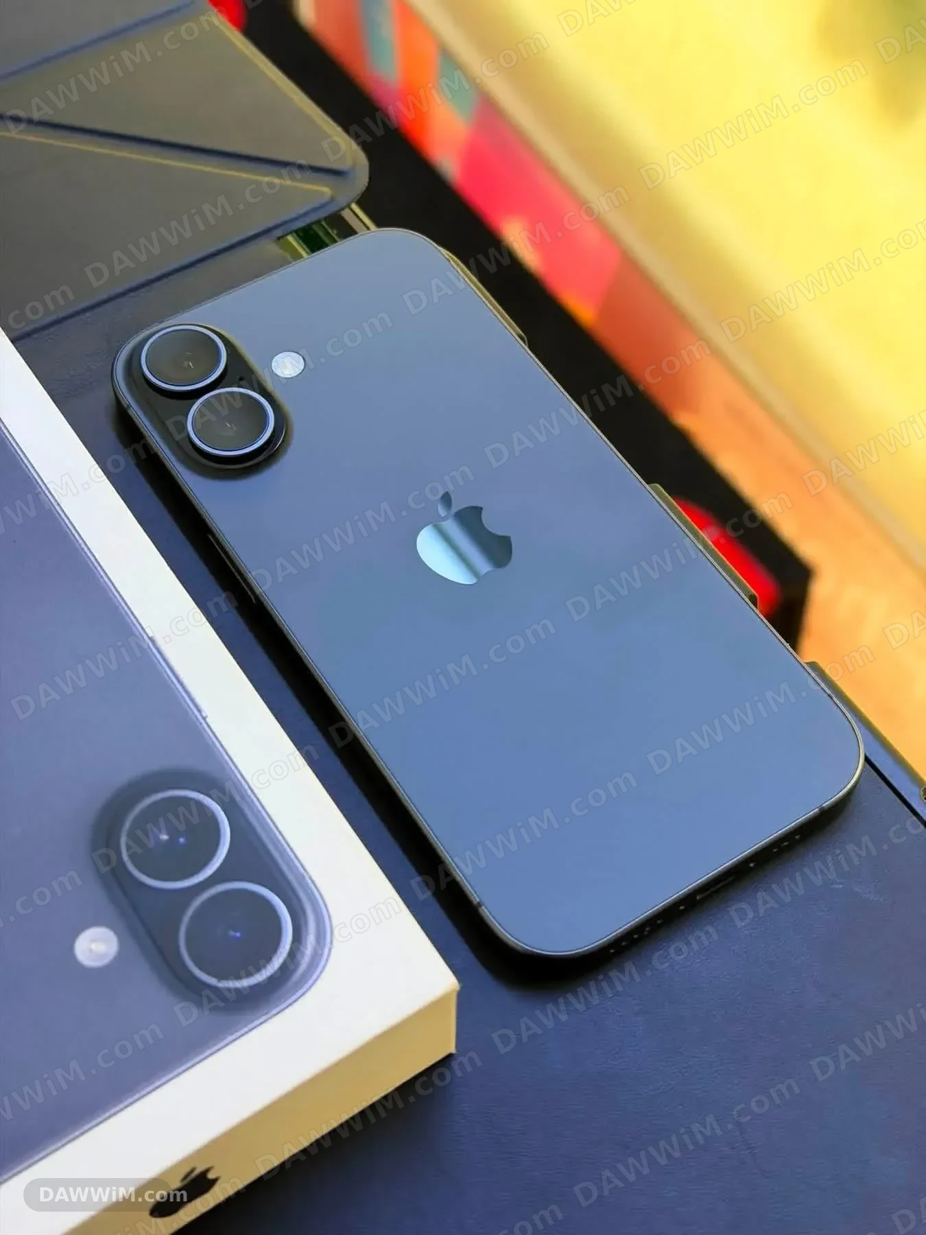 هاتف آيفون 17 مستعمل للبيع
