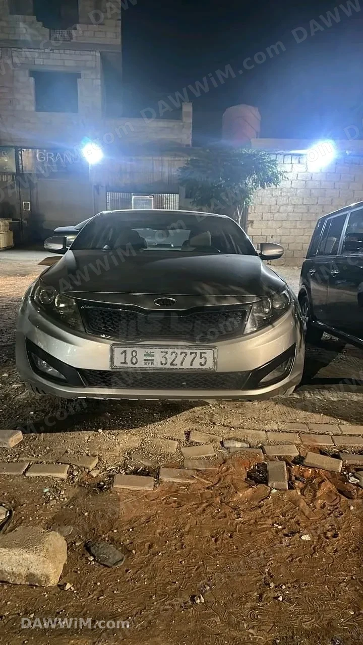كيا اوبتيما 2013 للبيع