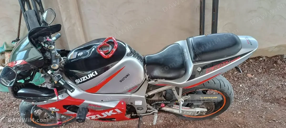 سوزوكي GSX-R للبيع