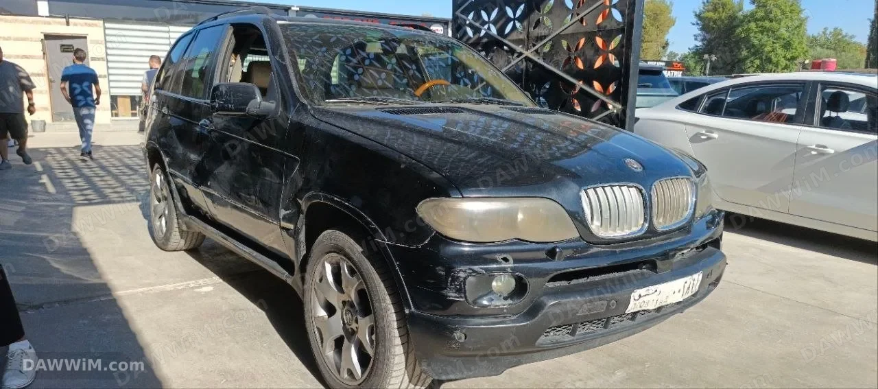 سيارة بي إم دبليو BMW X5 موديل 2003