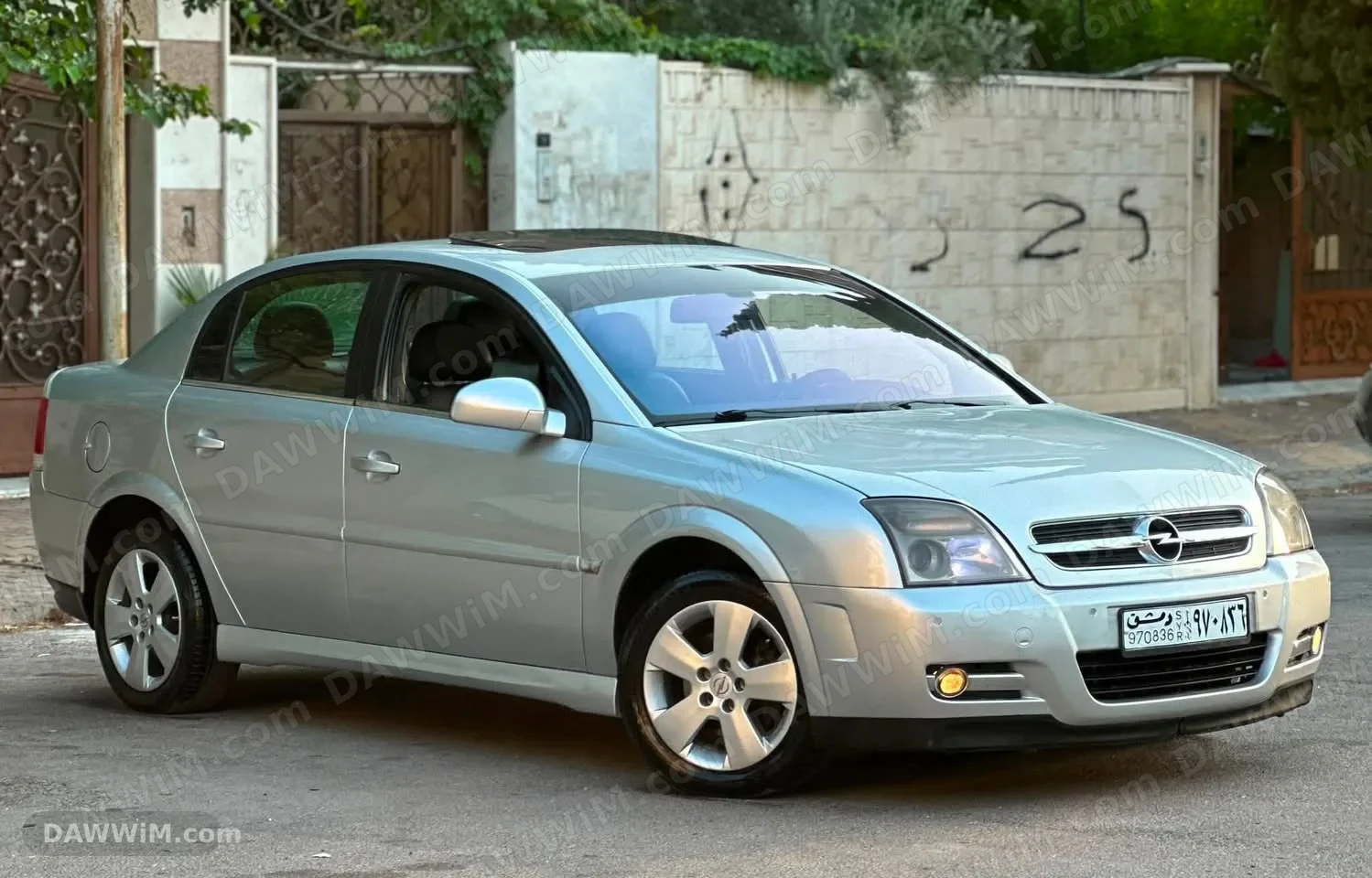أوبل فيكترا 2004 للبيع