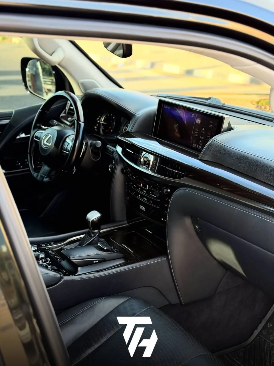 Lexus LX570 2018 للبيع في دمشق