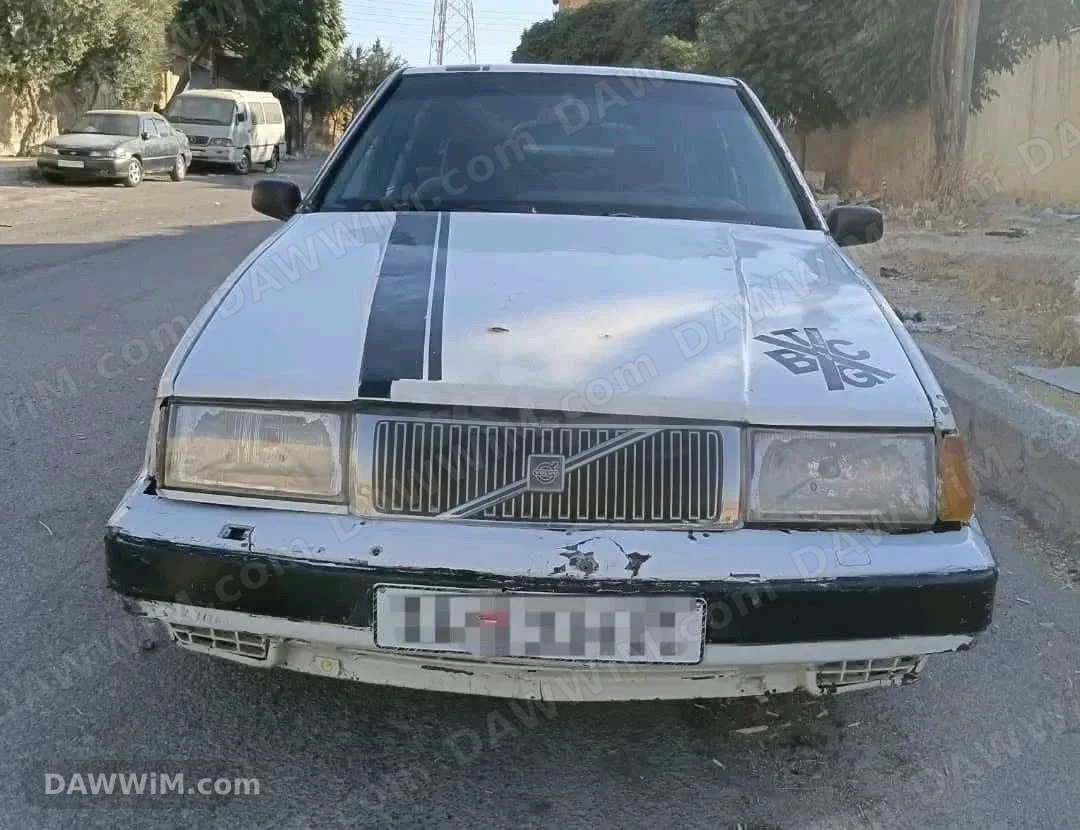 فولفو 240 موديل 1993