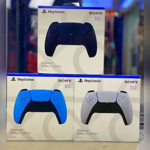 قبضات PS4 بنفس شكل PS5