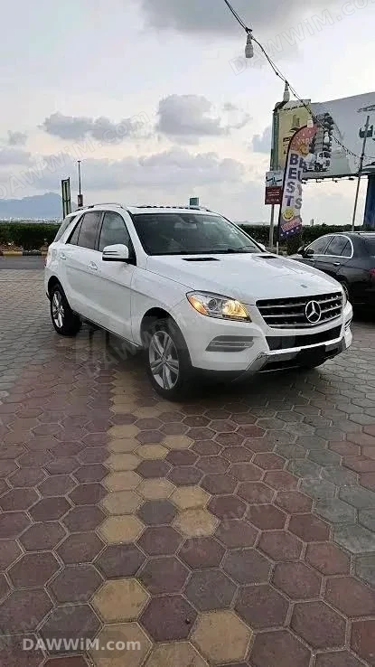 سيارة مرسيدس بنز ML 350 موديل 2016 مستعملة