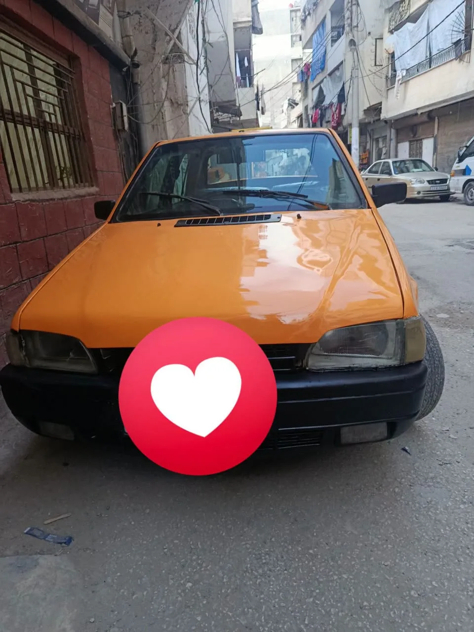 سيارة لادا 2003 بحالة جيدة ومجددة