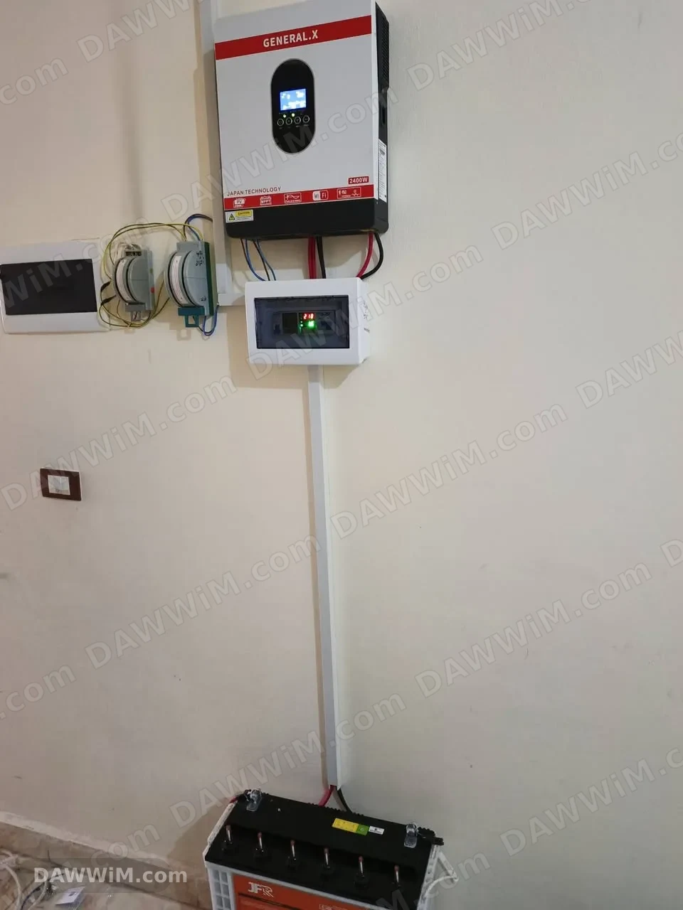 خدمات تجهيز وتنصيب منظومات الطاقة الشمسية - شركة المعاذ