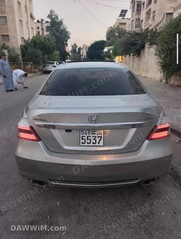 للبيع هوندا اكورد ليجند 2011
