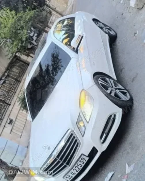 مرسيدس بينز E220 موديل 2011 مستعملة للبيع