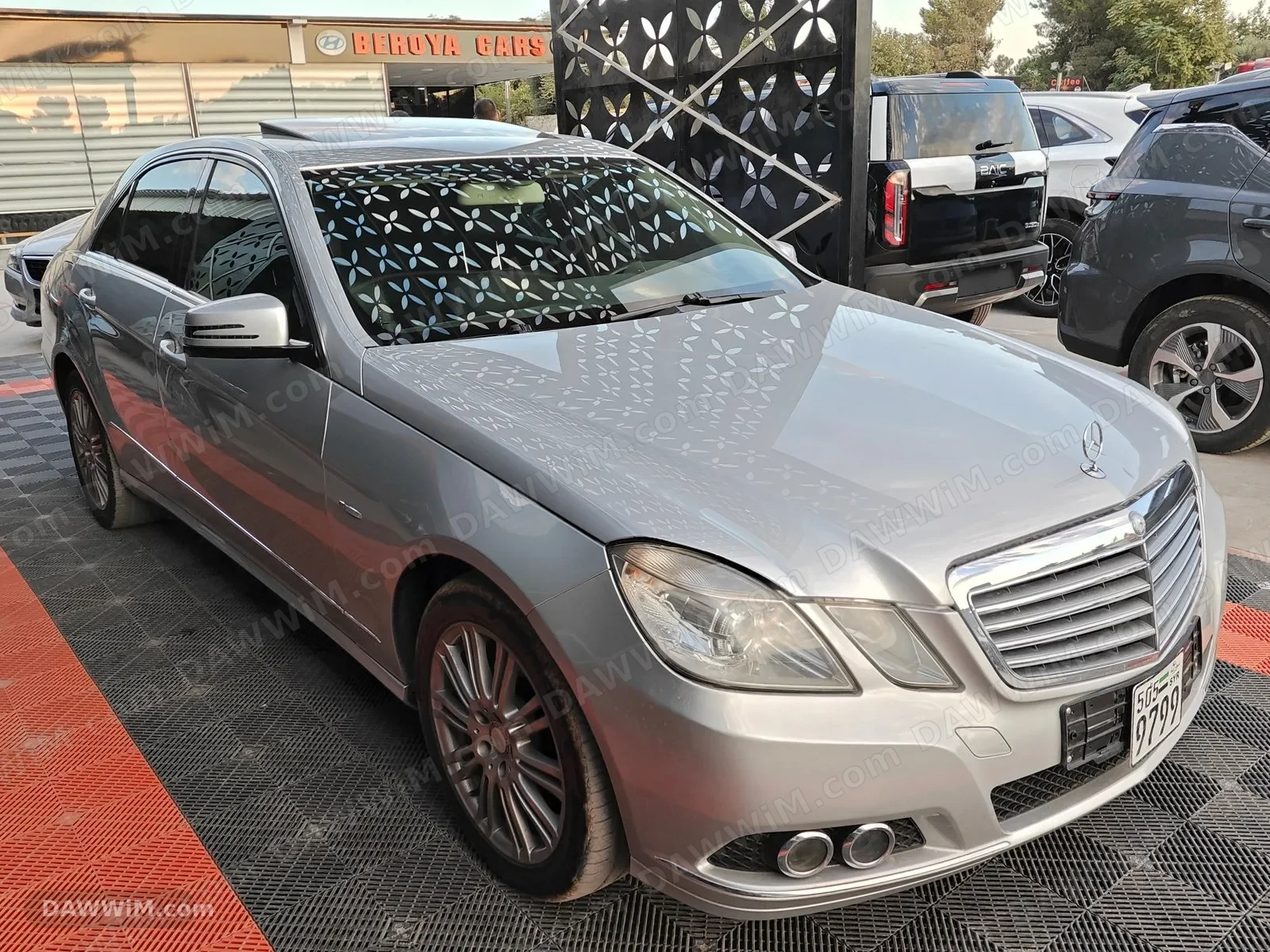 مرسيدس E350 موديل 2011