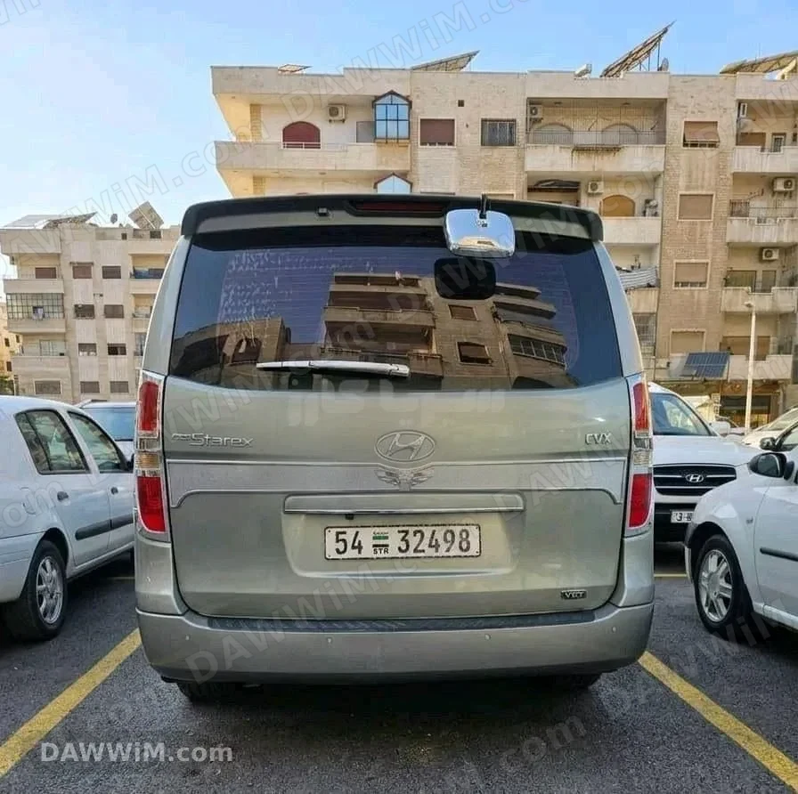 هيونداي H1 مستعملة موديل 2012 للبيع