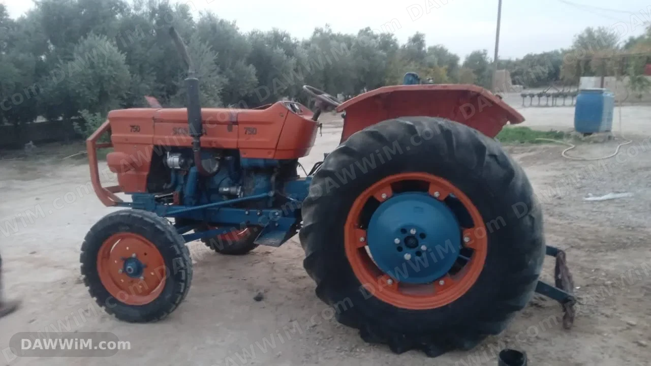 جرار زراعي 750 (سمية)