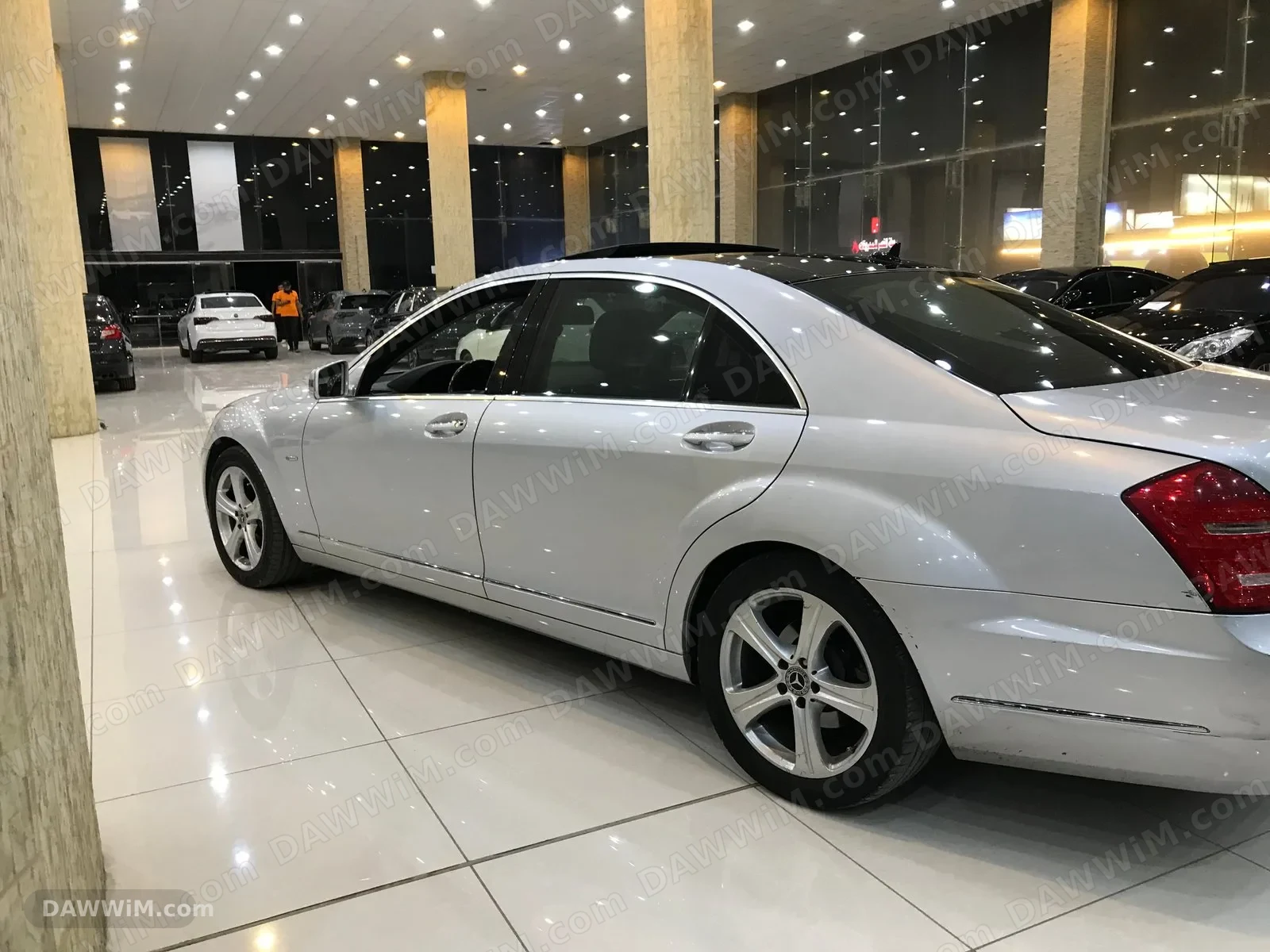 مرسيدس S400 موديل 2011 للبيع