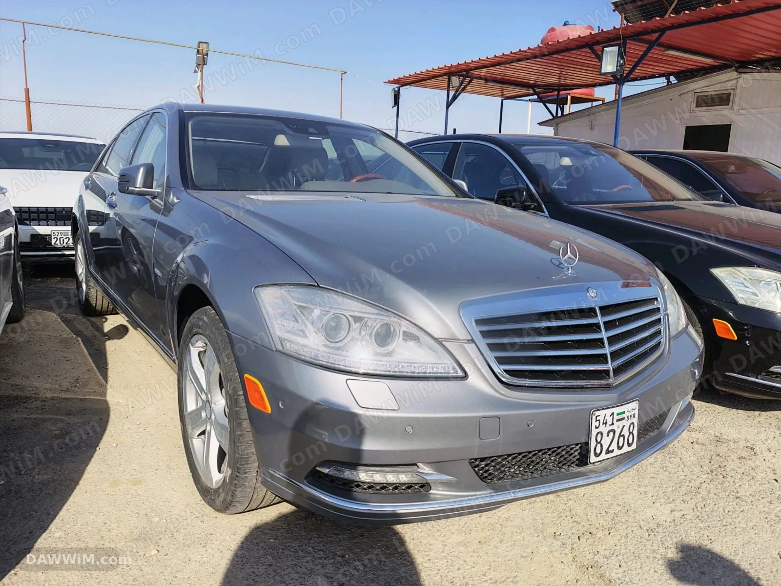 مرسيدس بنز S 550 موديل 2011