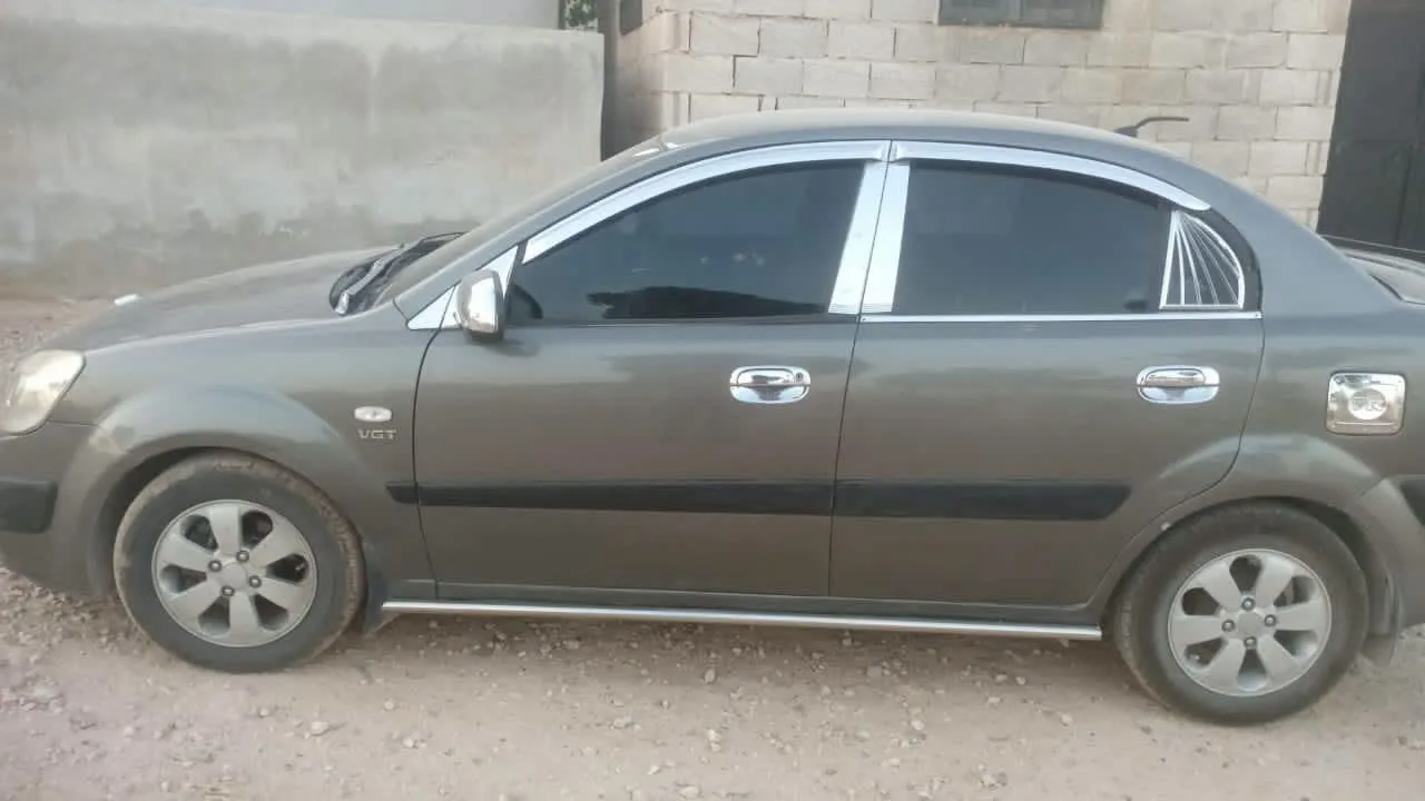 كيا ريو توماتيك 2007 للبيع