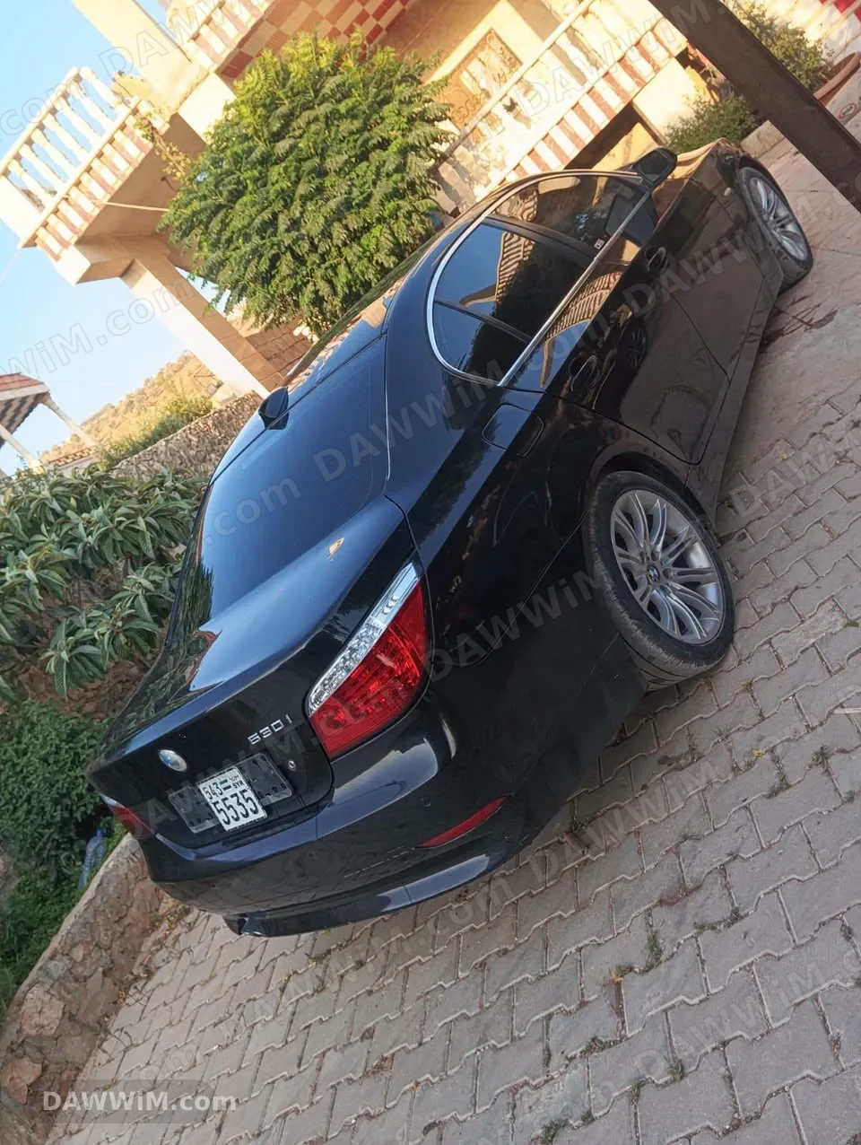 سيارة بي إم دبليو 530i موديل 2004