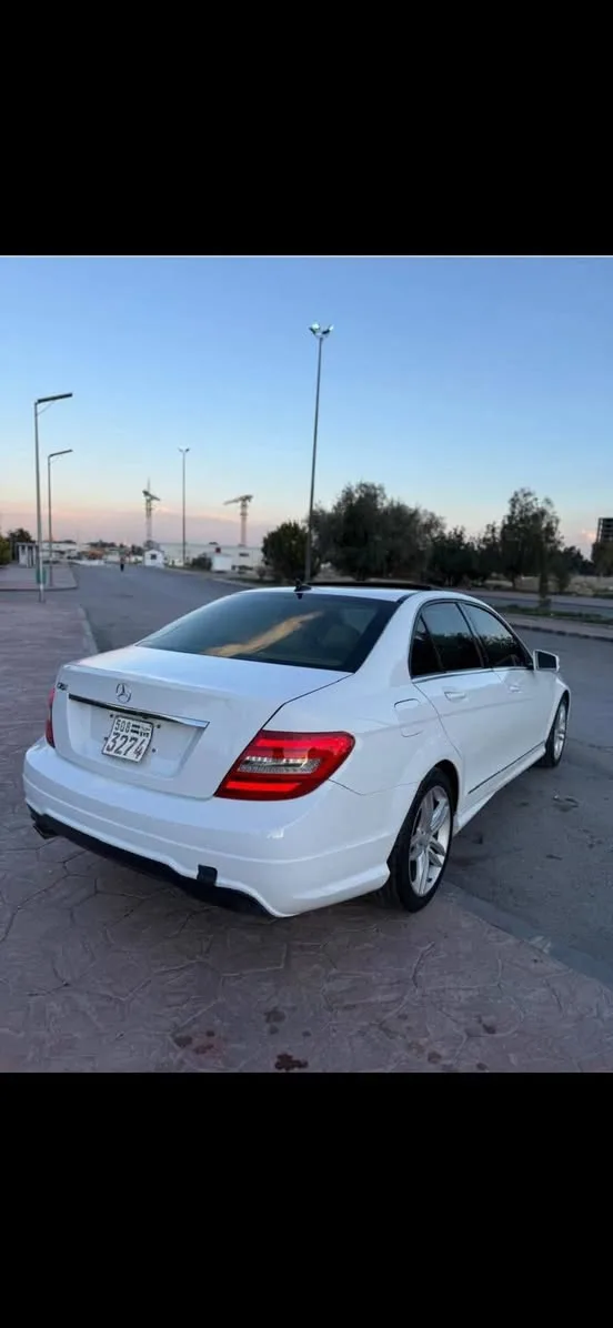 مرسيدس C250 موديل 2014 للبيع بحالة ممتازة