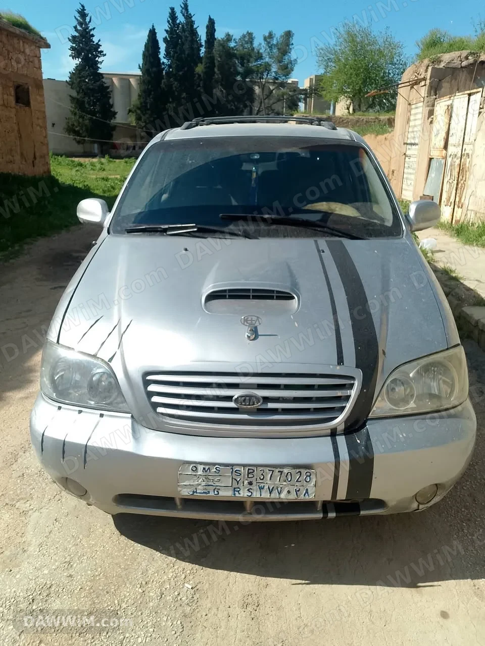 كيا كرنفال موديل 2004 للبيع