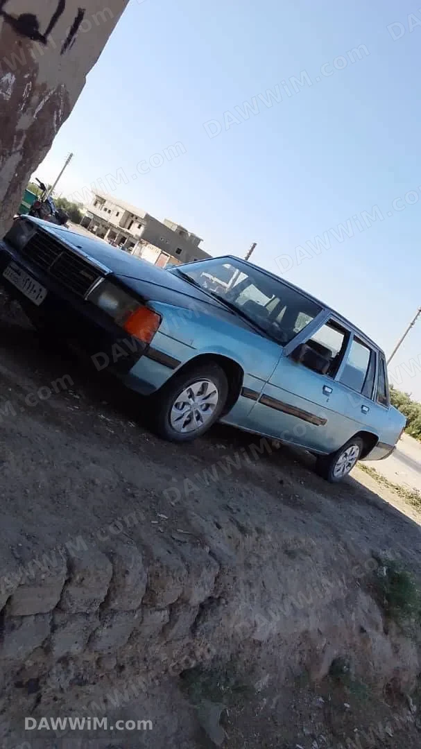 سيارة مازدا 929 موديل 1992 للبيع