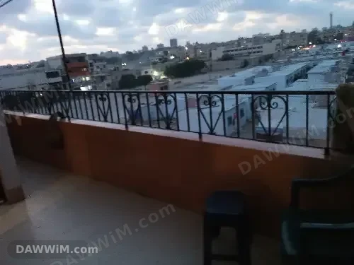 شقة للبيع 3 غرف وصالون في الرمل الجنوبي - اللاذقية