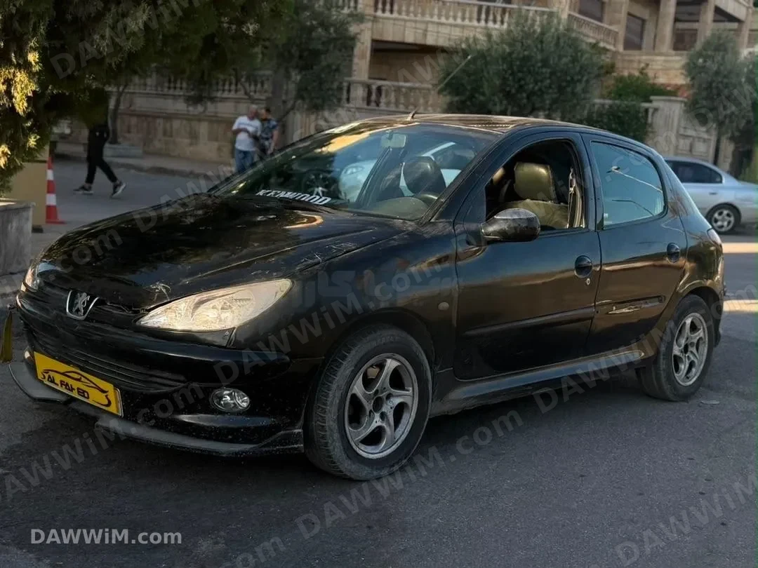 بيجو 206 موديل 2004 للبيع