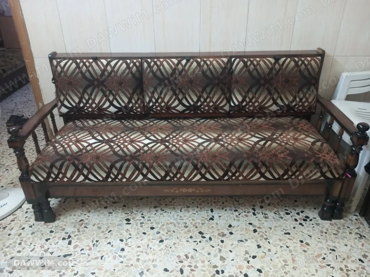 جوز دواوين خشب زان بحالة جديدة