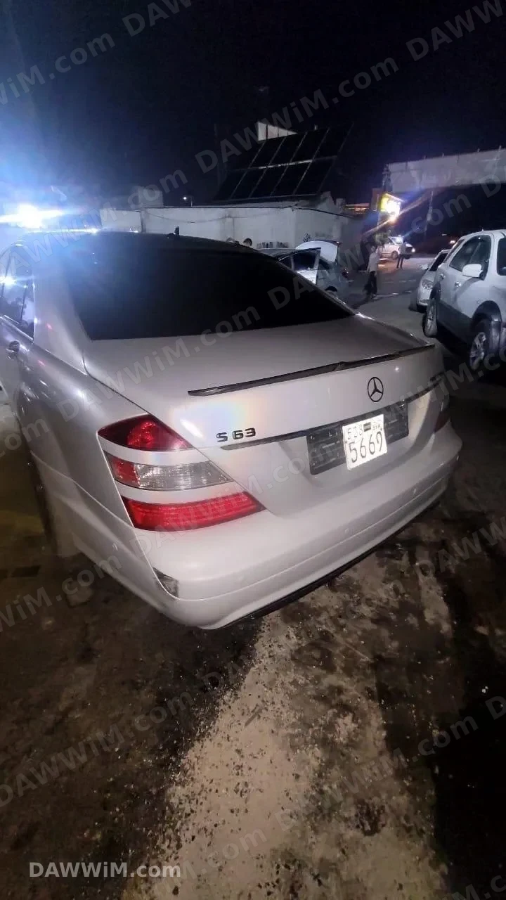مرسيدس بنز S 550 موديل 2009