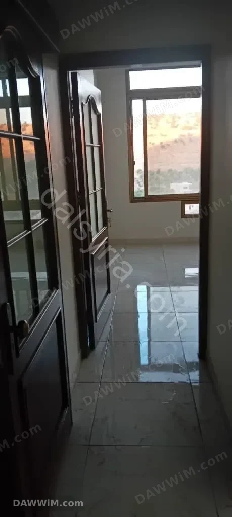 شقة للإيجار في أشرفية الوادي