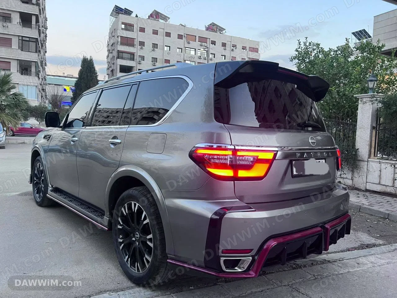 نيسان باترول 2023 معدلة للبيع