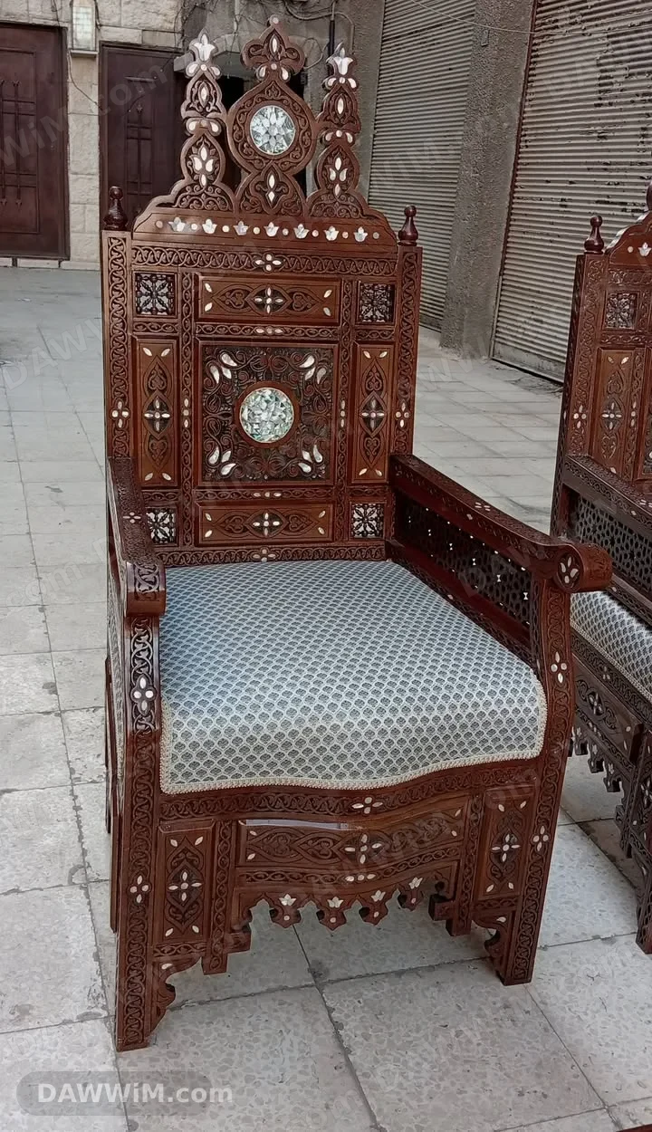 طقم عربي صدف ثلاثية مع 6 كراسي وطقم طاولات عدد 3