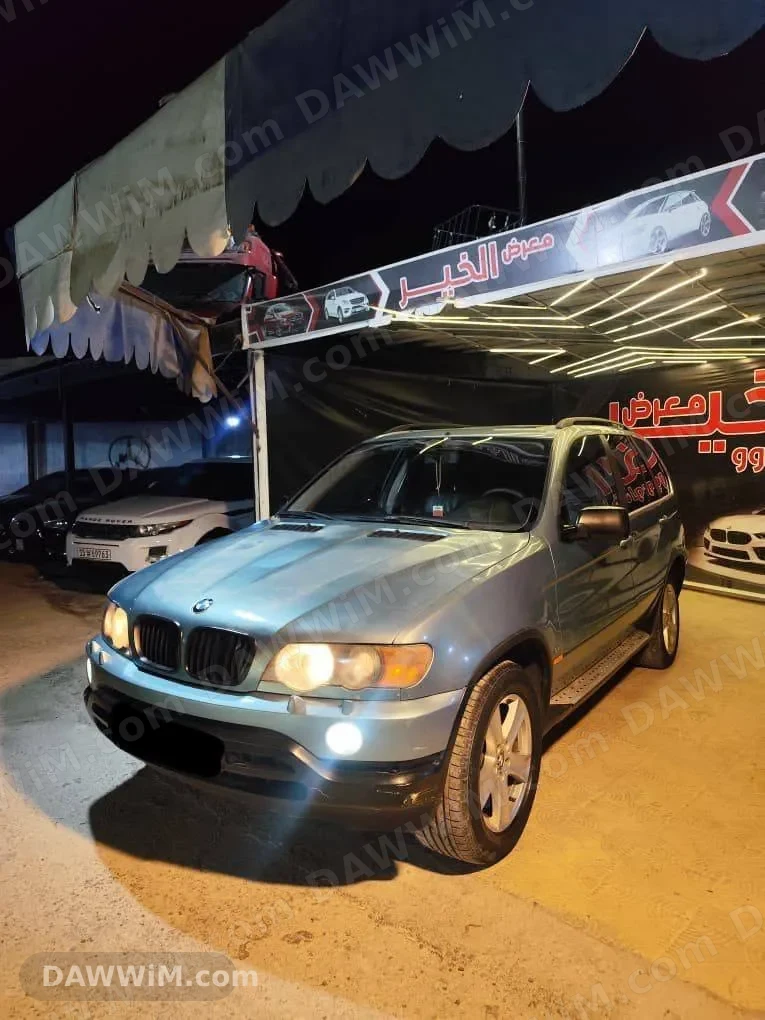 سيارة بي إم دبليو BMW موديل 2003 محدثة 2011 للبيع
