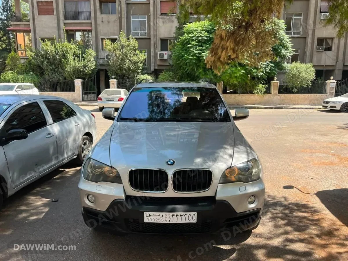 سيارة BMW X5 موديل 2007