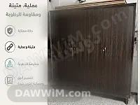 خزانة ملابس خشبية عملية ومتينة