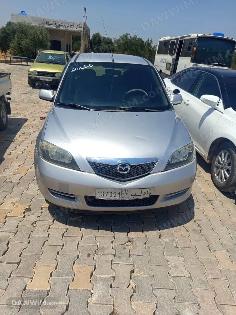 مازدا زوم 2 موديل 2002 للبيع