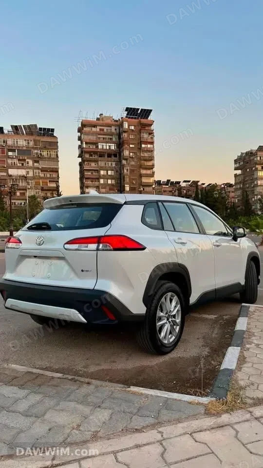 تويوتا كورولا كروس هايبرد 2026 - Toyota Corolla Cross Hybrid