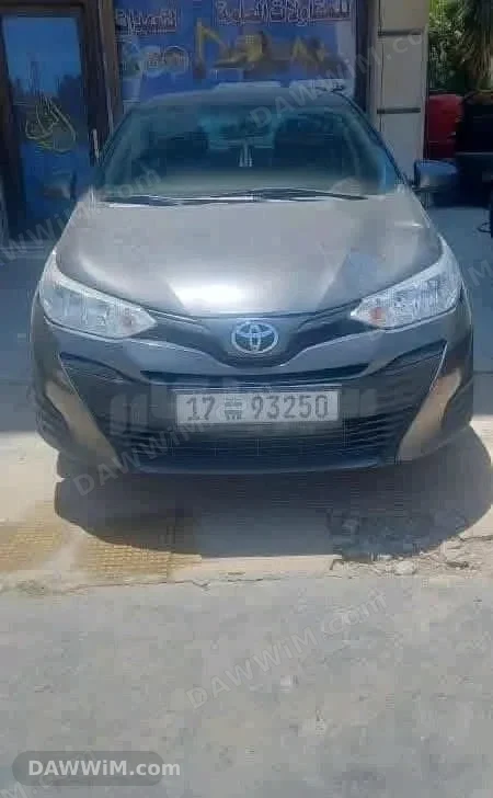تويوتا ياريس موديل 2019 للبيع