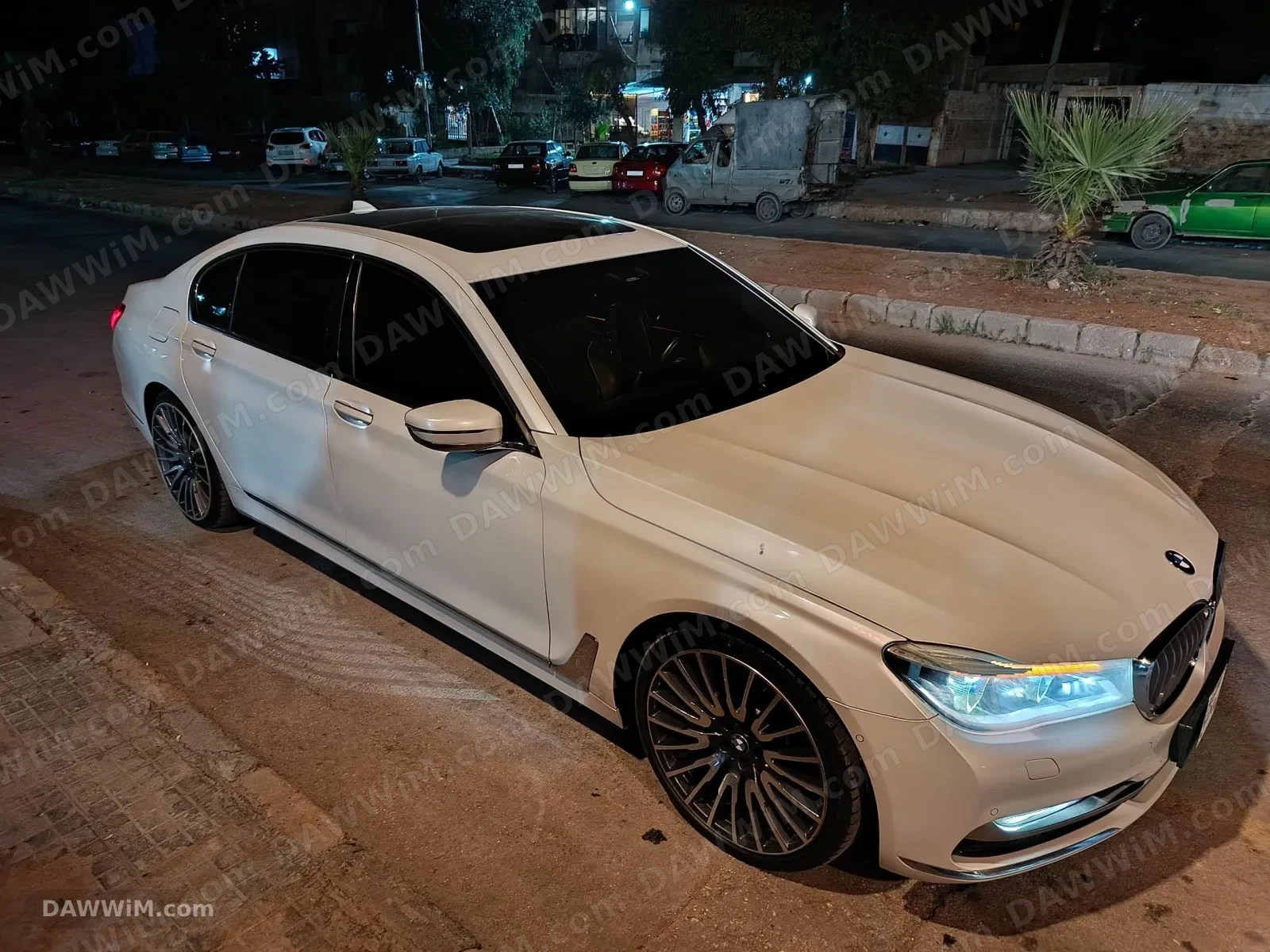 بي ام دبليو 750Li موديل 2016