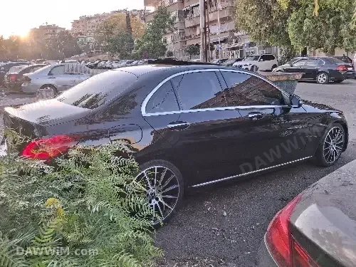 مرسيدس C300 2021 للبيع في دمشق